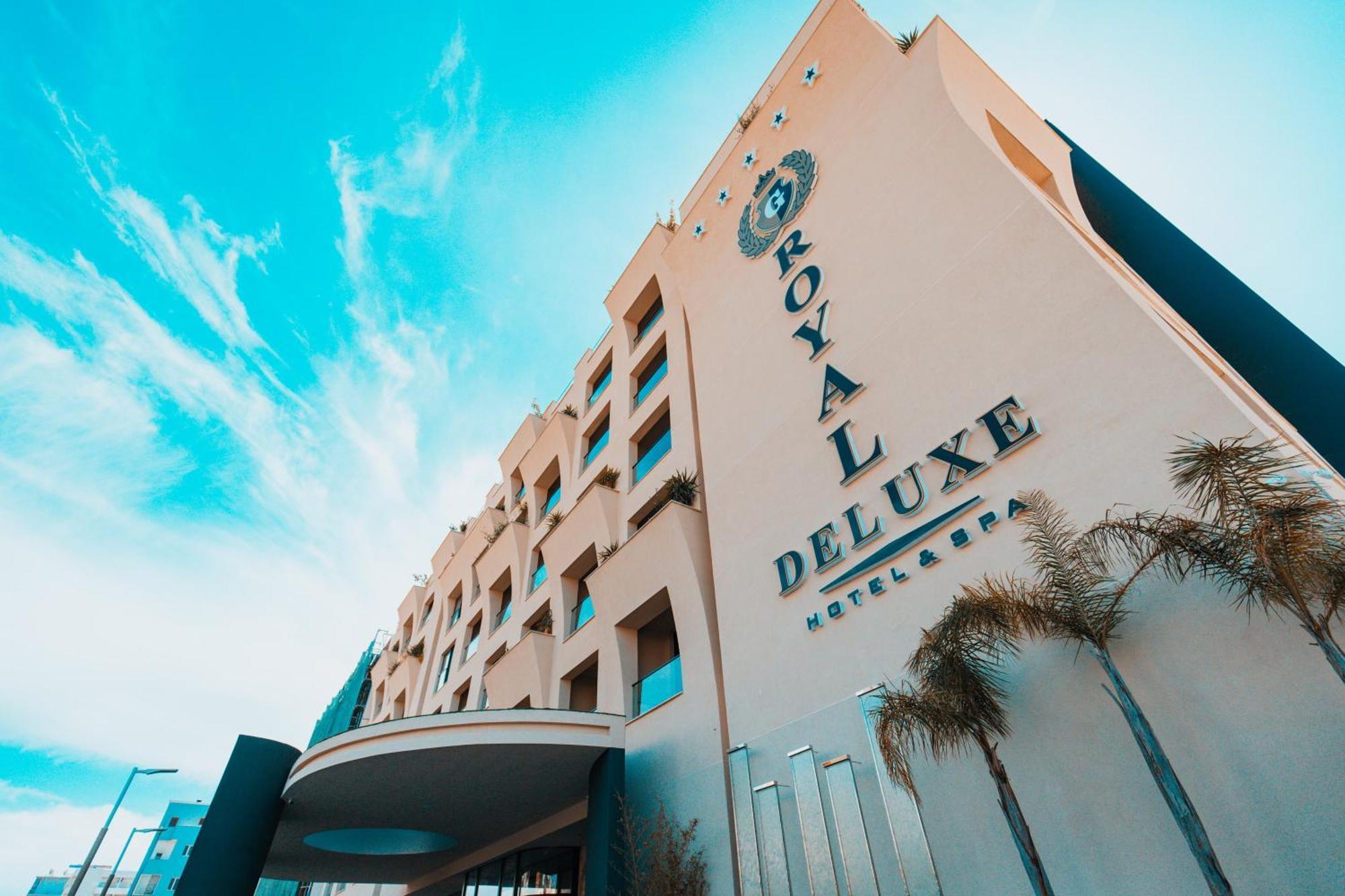 Отель Royal G Deluxe Shkallnur Экстерьер фото