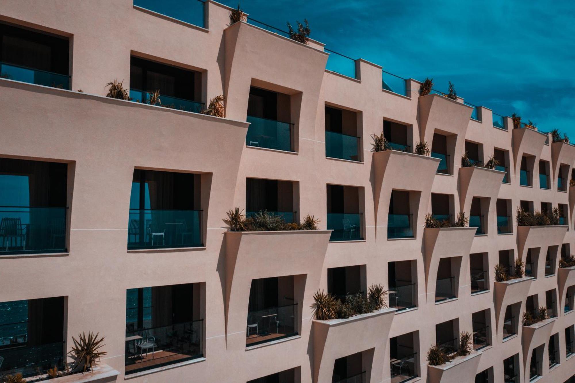 Отель Royal G Deluxe Shkallnur Экстерьер фото
