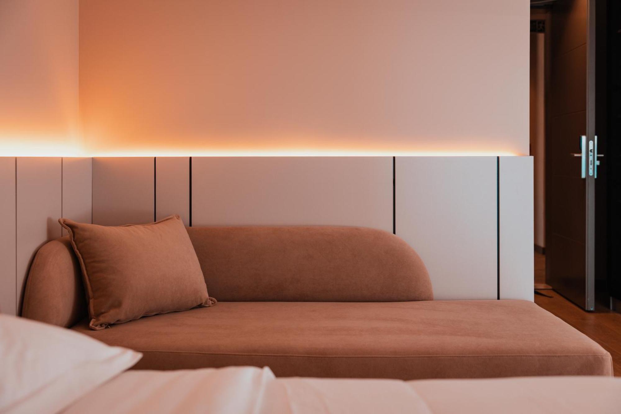 Отель Royal G Deluxe Shkallnur Экстерьер фото